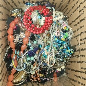 10+ LBS  VINTAGE  TO NOW CRAFT JUNK SCRAP Jewelry Lot Harvest Repurpose Salvage
